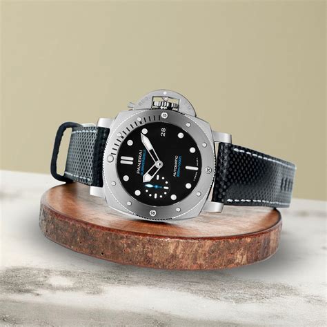 play straps panerai